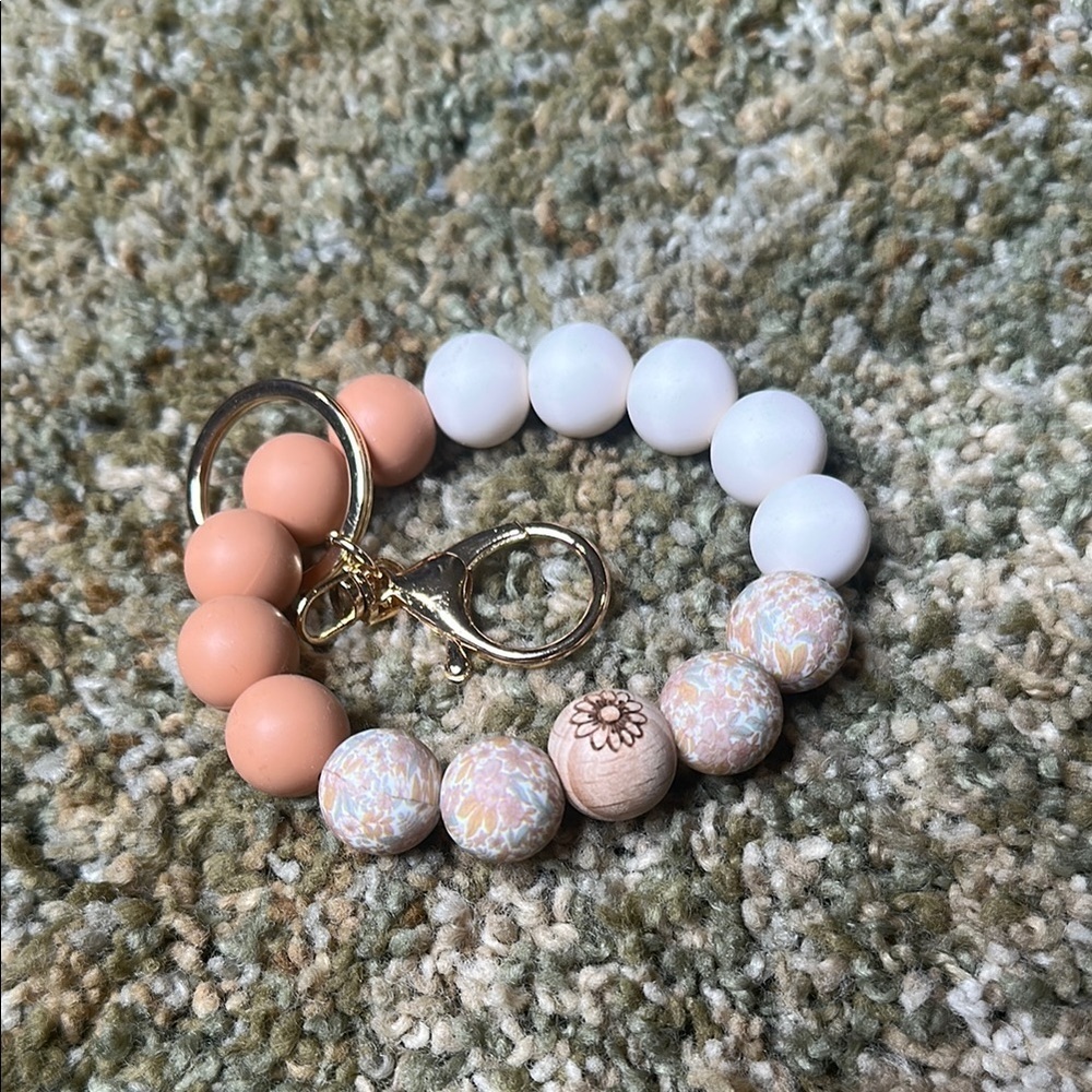 Wildflower Tan/Brown & Cream Keychain Bracelet Wristlet Silicone Beaded 1 Wooden